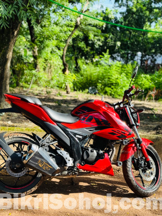 Suzuki Gixxer